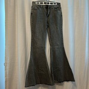 Easel gray flare jeans size M
